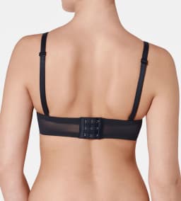 Podprsenka balkonová Beauty-Full Essential WDP - Triumph černá (0004) 2