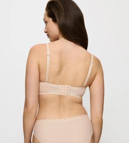 Triumph Beauty‑Full – podprsenka s odnímatelnými ramínky a 3D kosticemi Triumph NUDE BEIGE 2
