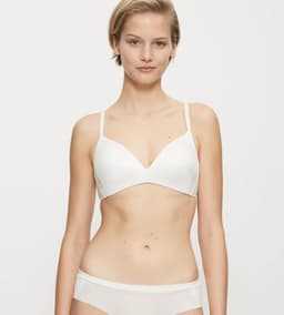 Podprsenka Body Make-up Soft Touch P EX vanilková - TRIUMPH VANILLE 5