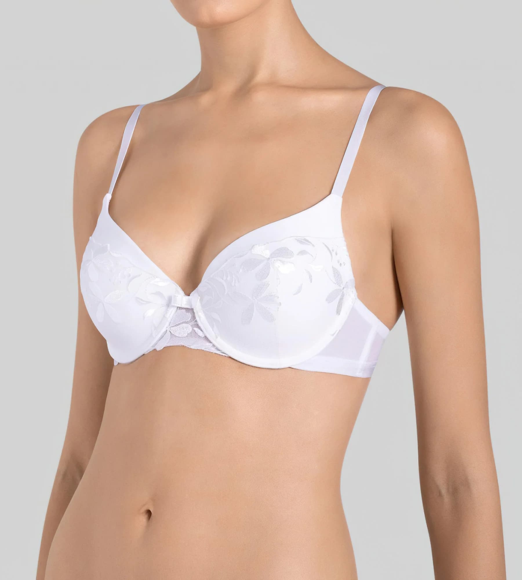 Podprsenka push-up Sexy Angel Spotlight WHU - Triumph hedvábně bílá (00GZ)